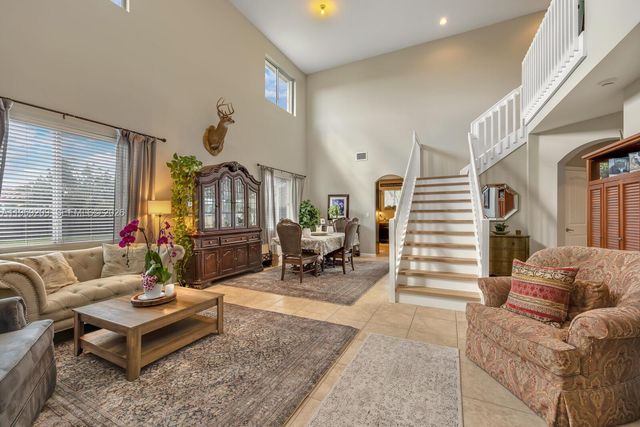 2152 NW 16th Ter, Homestead, FL 33030