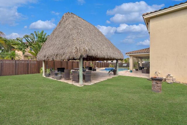 2152 NW 16th Ter, Homestead, FL 33030