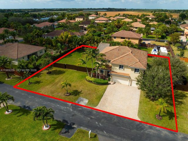 2152 NW 16th Ter, Homestead, FL 33030