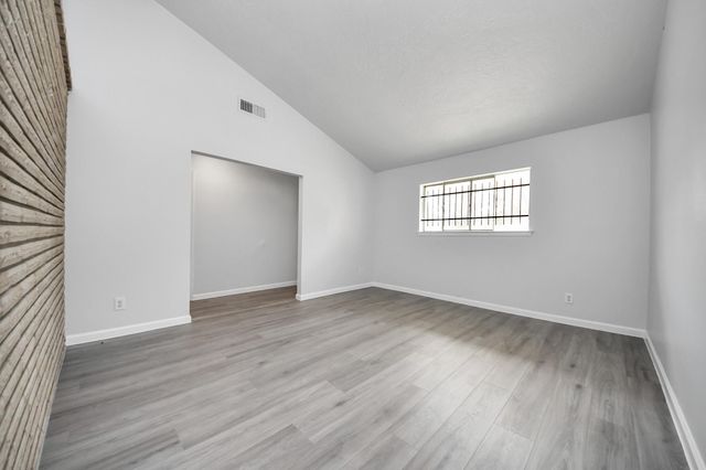 4710 Lotus Street, Houston, TX 77045