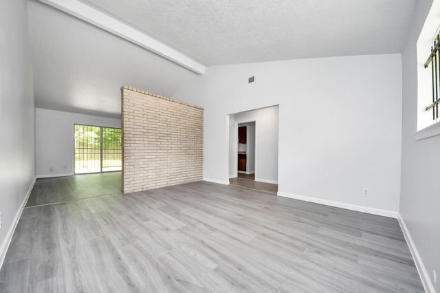 4710 Lotus Street, Houston, TX 77045