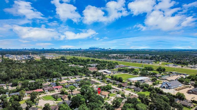 4710 Lotus Street, Houston, TX 77045