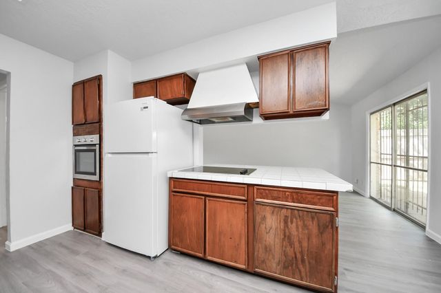 4710 Lotus Street, Houston, TX 77045
