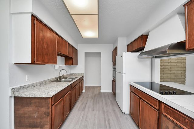 4710 Lotus Street, Houston, TX 77045