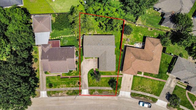 4710 Lotus Street, Houston, TX 77045