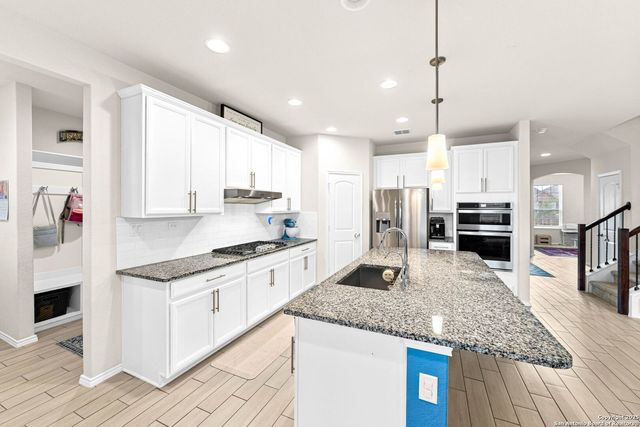 314 Aberdeen, Boerne, TX 78015