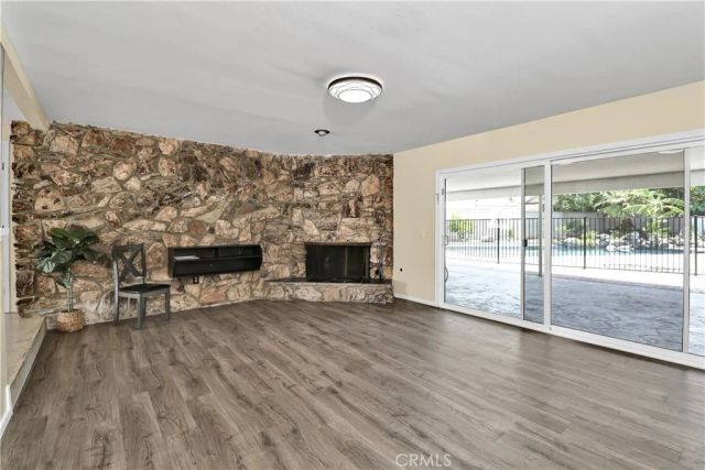 2550 W Rowland Avenue, Anaheim, CA 92804