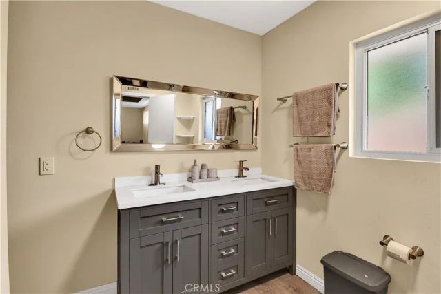 2550 W Rowland Avenue, Anaheim, CA 92804