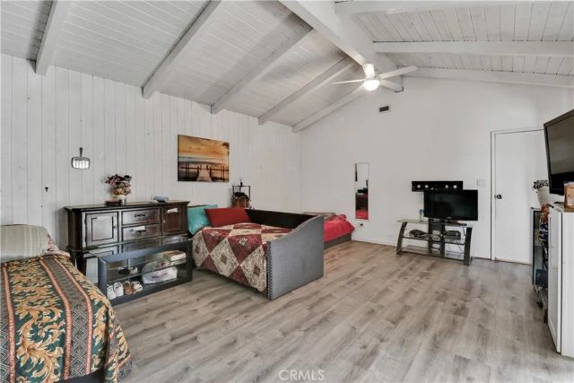 2550 W Rowland Avenue, Anaheim, CA 92804