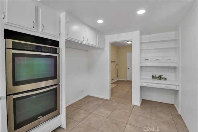 2550 W Rowland Avenue, Anaheim, CA 92804