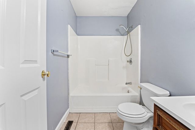 20 Fulton St 1, Brockton, MA 02301