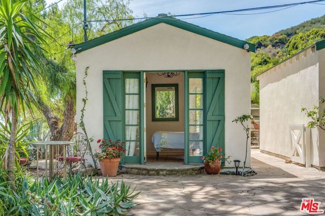 3800 Latigo Canyon Road, Malibu, CA 90265