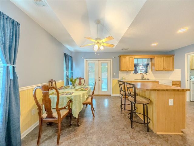 2374 Laurelfield Drive, Grayson, GA 30017