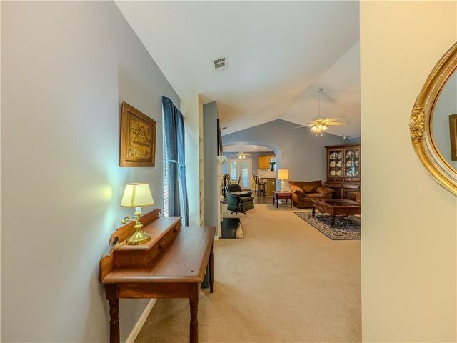 2374 Laurelfield Drive, Grayson, GA 30017
