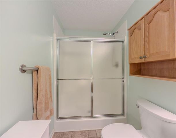 2374 Laurelfield Drive, Grayson, GA 30017