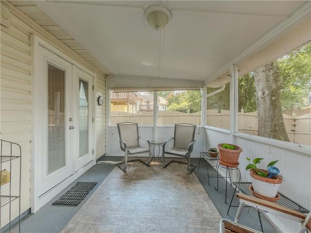 2374 Laurelfield Drive, Grayson, GA 30017