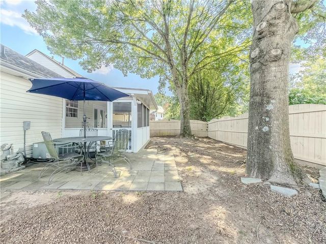2374 Laurelfield Drive, Grayson, GA 30017