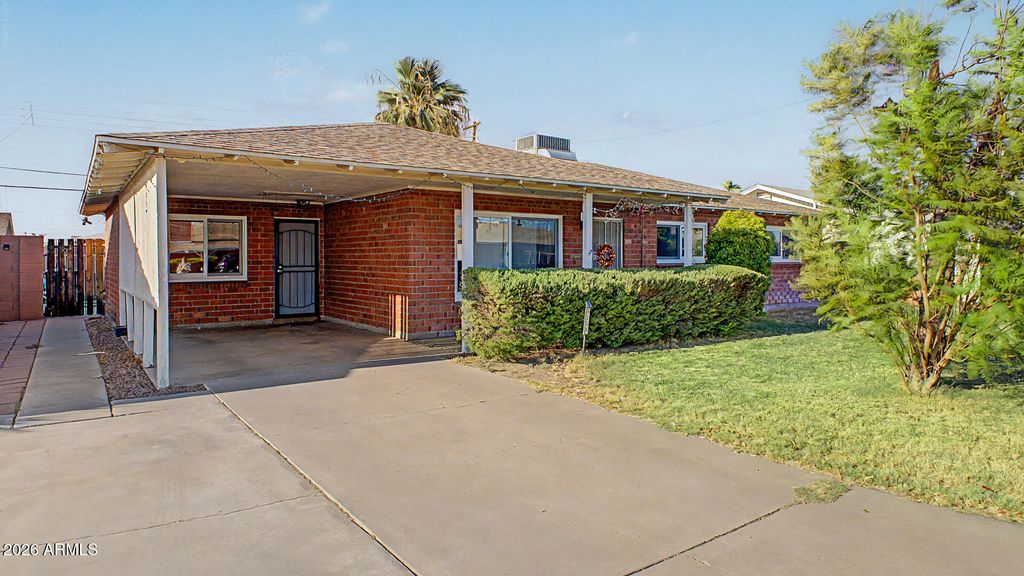 4250 W KEIM Drive, Phoenix, AZ 85019 — photo 4