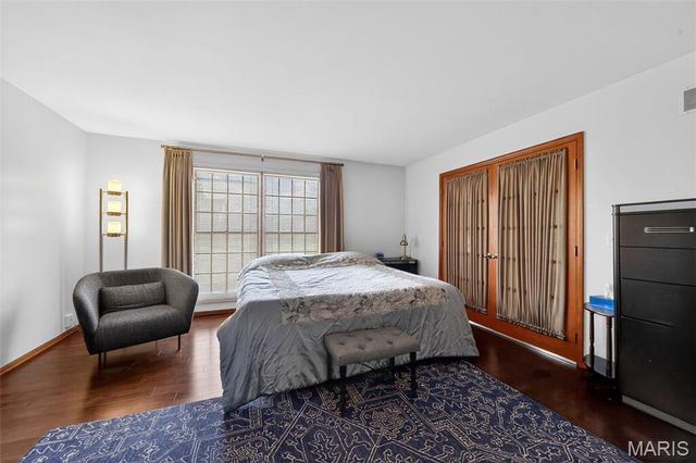 4025 Barington Court, Florissant, MO 63034