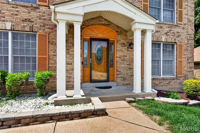 4025 Barington Court, Florissant, MO 63034