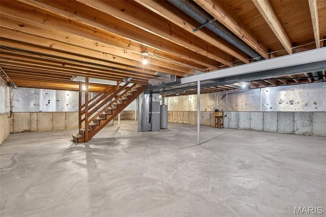 4025 Barington Court, Florissant, MO 63034