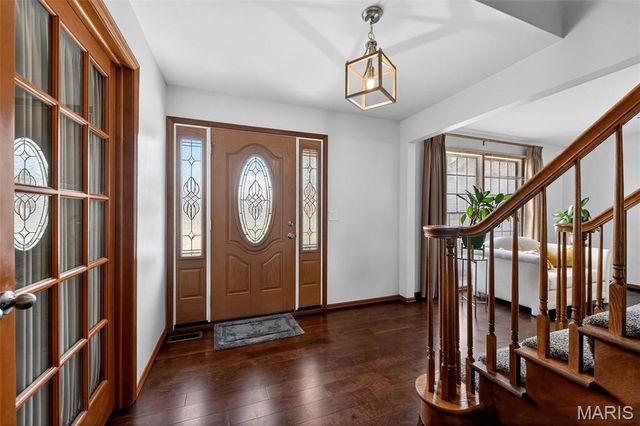 4025 Barington Court, Florissant, MO 63034