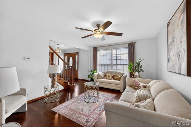 4025 Barington Court, Florissant, MO 63034