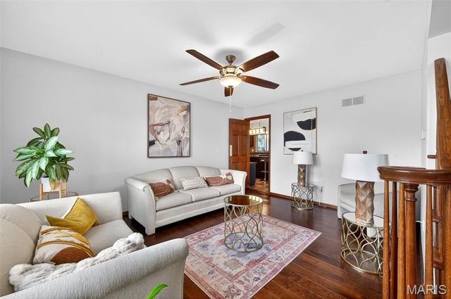 4025 Barington Court, Florissant, MO 63034
