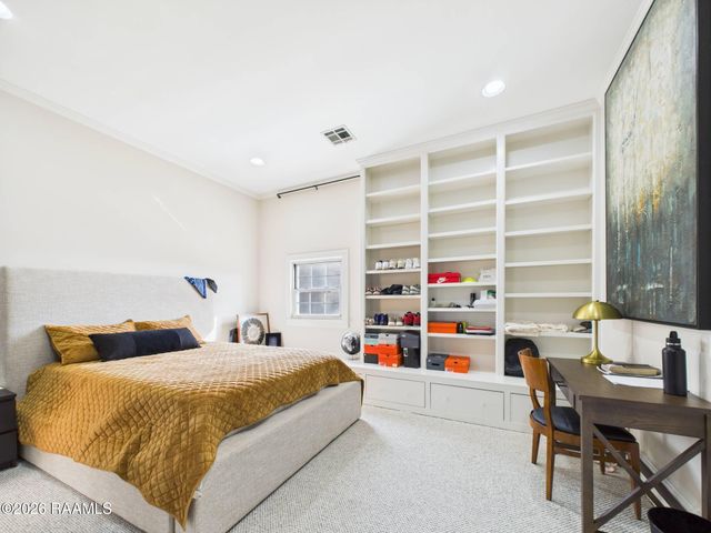 103 Riviera Court, Broussard, LA 70518