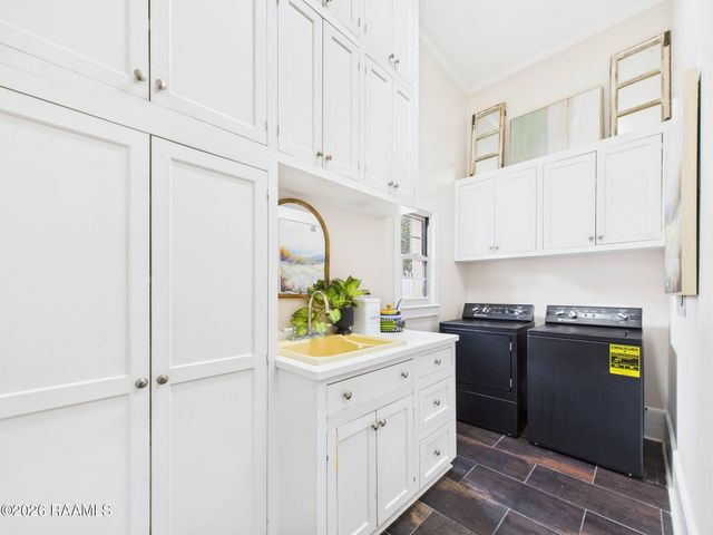 103 Riviera Court, Broussard, LA 70518