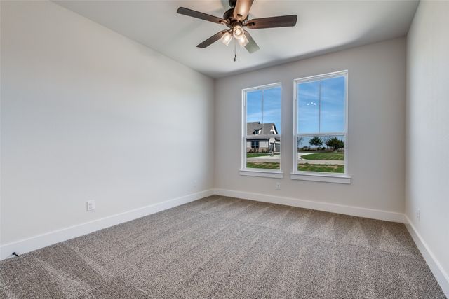 820 Evergreen Way, Nevada, TX 75173