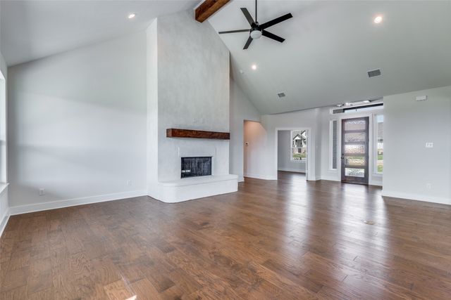 820 Evergreen Way, Nevada, TX 75173