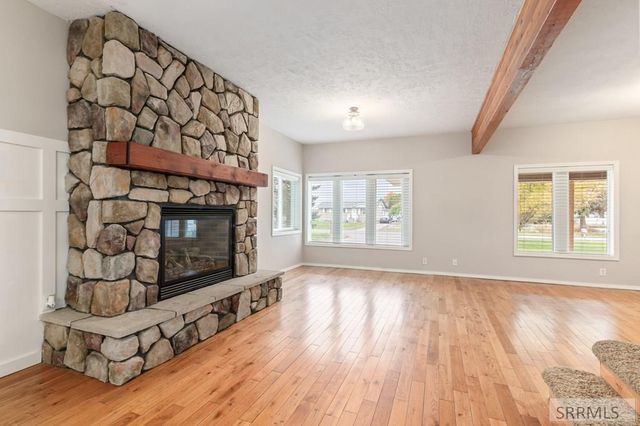 1222 W 90 S, Blackfoot, ID 83221