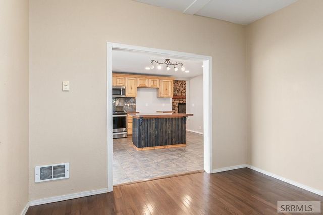 1222 W 90 S, Blackfoot, ID 83221