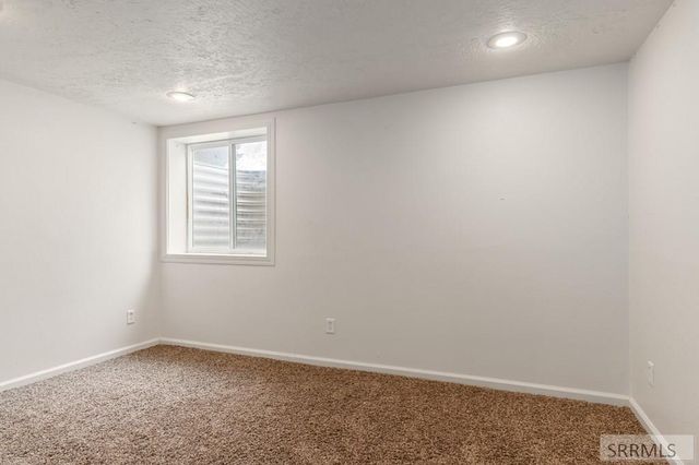 1222 W 90 S, Blackfoot, ID 83221