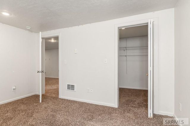 1222 W 90 S, Blackfoot, ID 83221