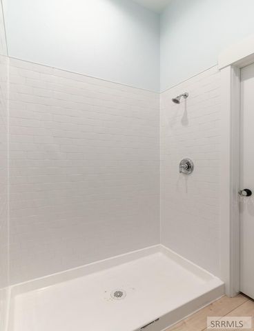 1222 W 90 S, Blackfoot, ID 83221