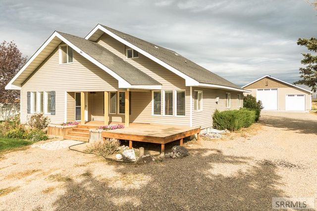 1222 W 90 S, Blackfoot, ID 83221