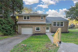 3201 Michael St, West Mifflin, PA 15122