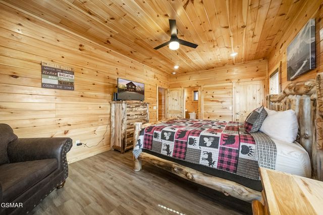 692 Stockton Drive, Sevierville, TN 37876