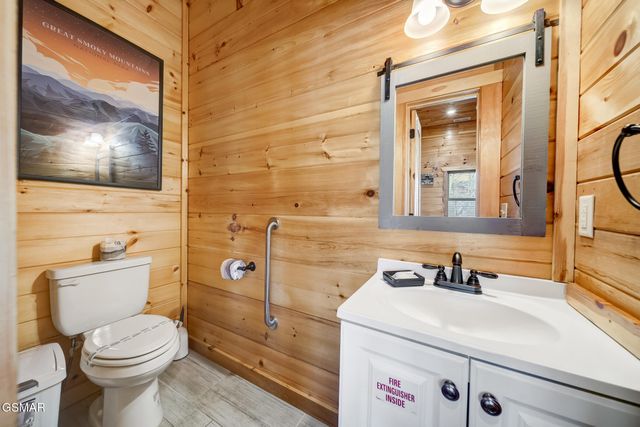 692 Stockton Drive, Sevierville, TN 37876