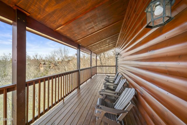 692 Stockton Drive, Sevierville, TN 37876