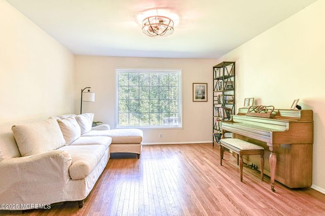 1628 Rustic Court, Wall, NJ 07719