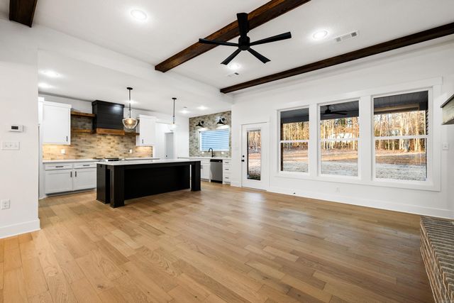 10352 Narrows, Benton, AR 72019