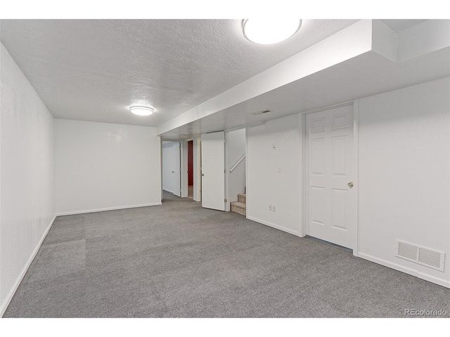 1622 41st Street Rd, Evans, CO 80620