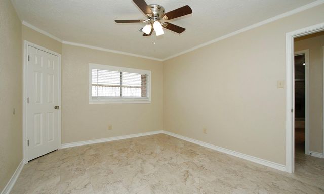 19518 Gladewater Drive, Tomball, TX 77375