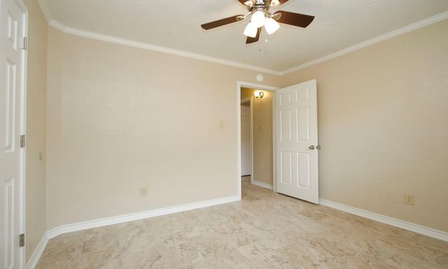 19518 Gladewater Drive, Tomball, TX 77375