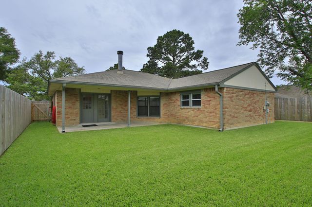 19518 Gladewater Drive, Tomball, TX 77375