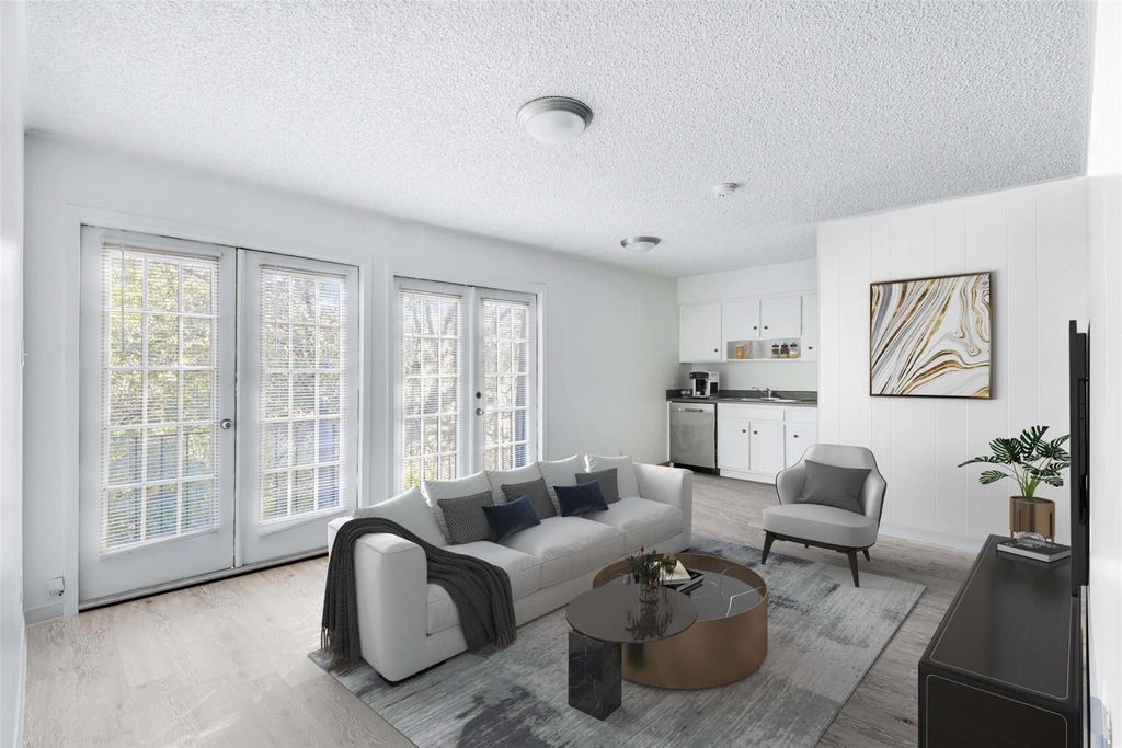 1302 W 24th ST B-202, Austin, TX 78705