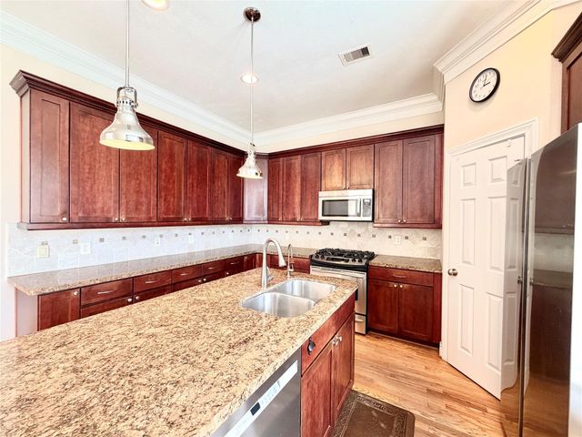 5430 Crooms Street, Houston, TX 77007